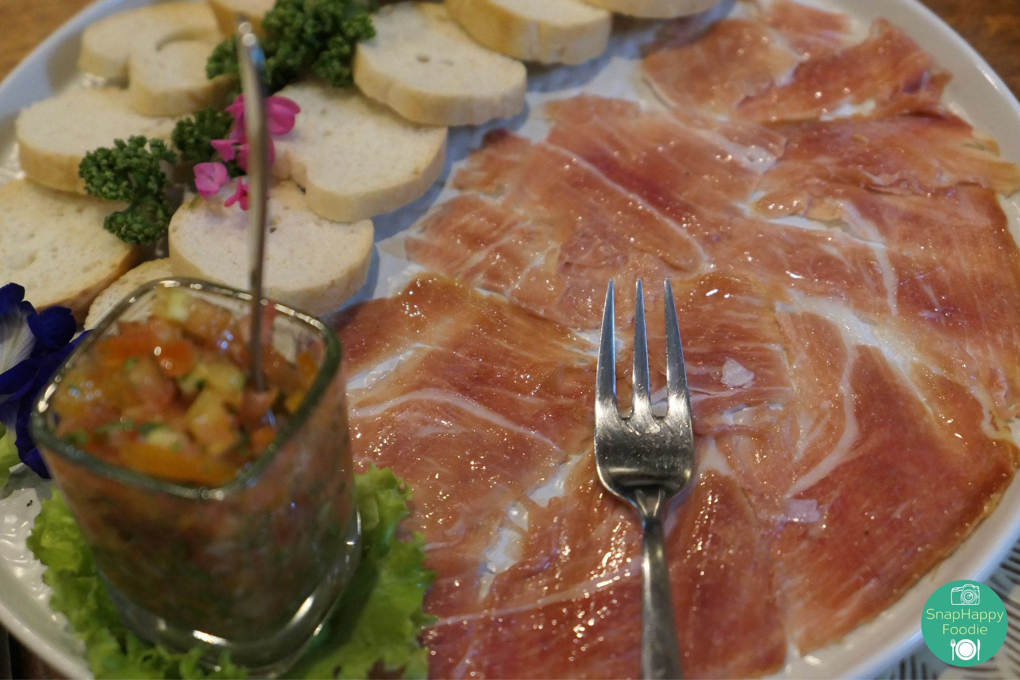 Jamon Serrano with Tomato Salsa and Melba Toast 